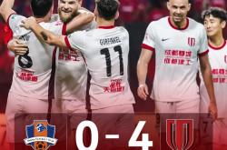 关于转折点！成都蓉城调整名单，欧冠转会期攻防权衡，压力陡增，赛季目标并未改变的信息爱游戏网页版