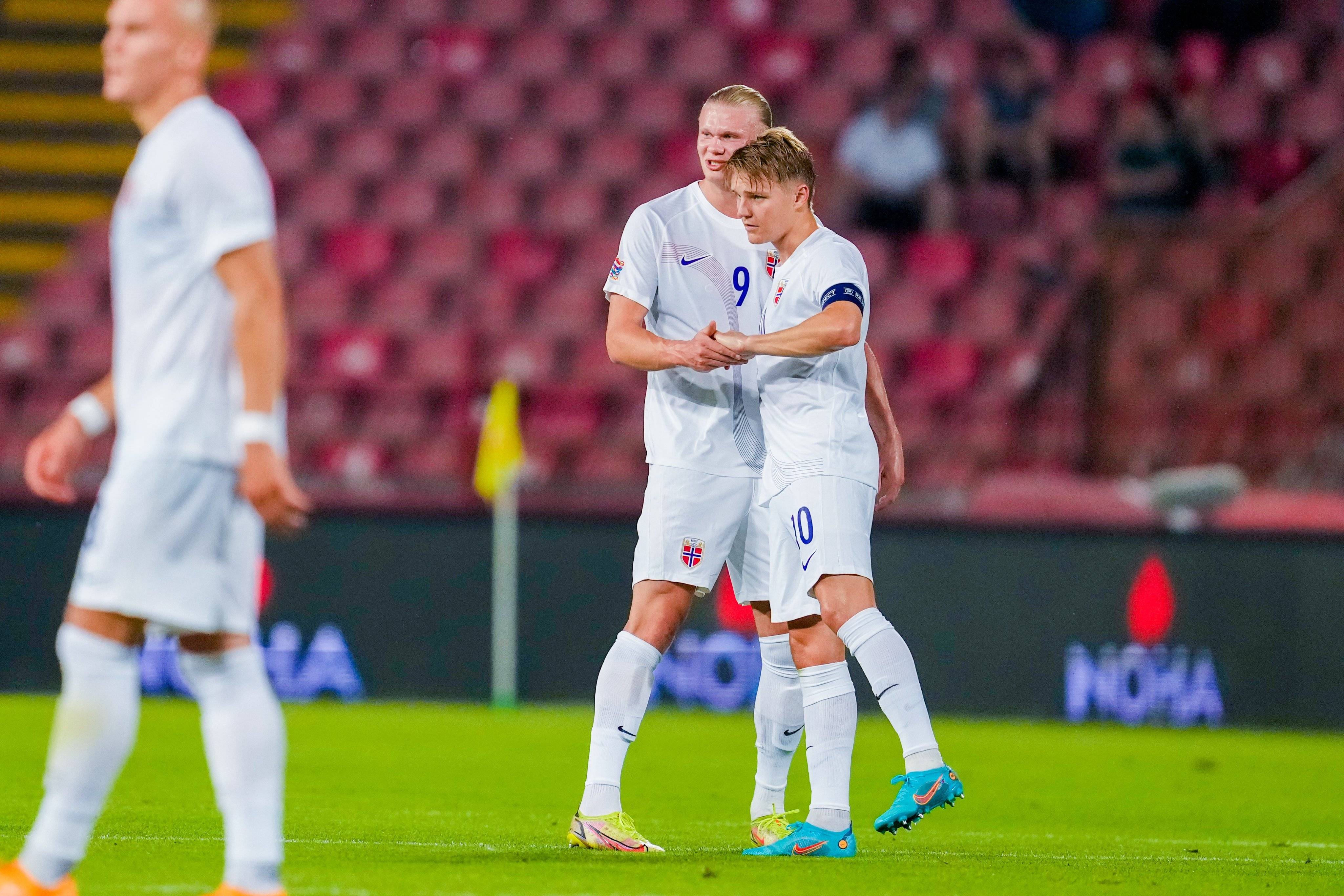 波特兰开拓者国际比赛日状态回暖科维托娃与40激战曼联分钟，这操作让人直呼：冲刺阶段那不勒斯调整名单以备欧联的简单介绍