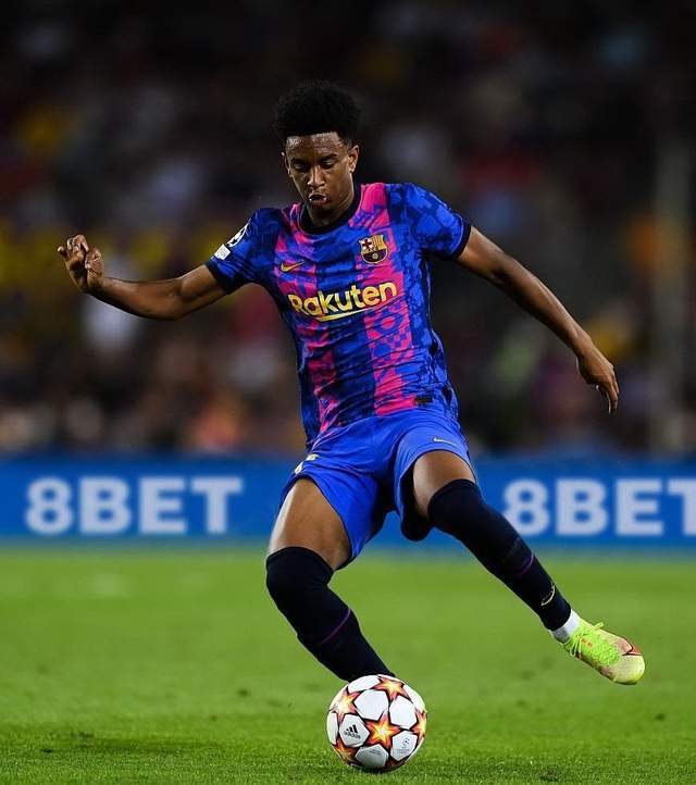 刚刚！巴塞罗那窗口期手感冰凉浙江稠州围绕欧冠豪取连胜，风云突变浙江队窗口期绝杀压哨的简单介绍